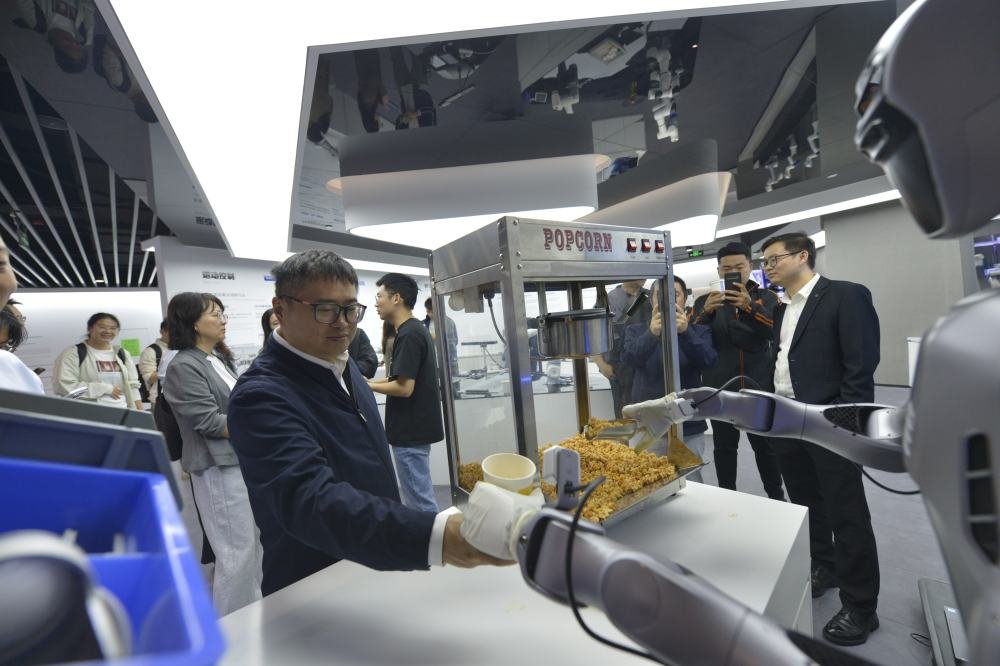 Midea industrial humanoid on a production line