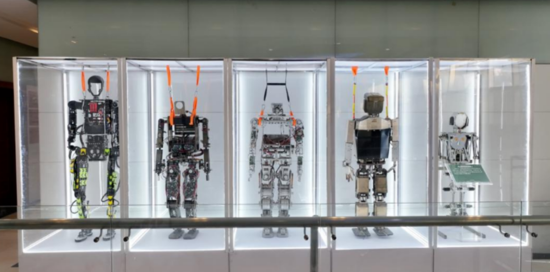 Xiantu Qiyuan humanoid platform reusing the quadruped stack