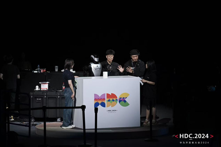 Humanoid at a trade show