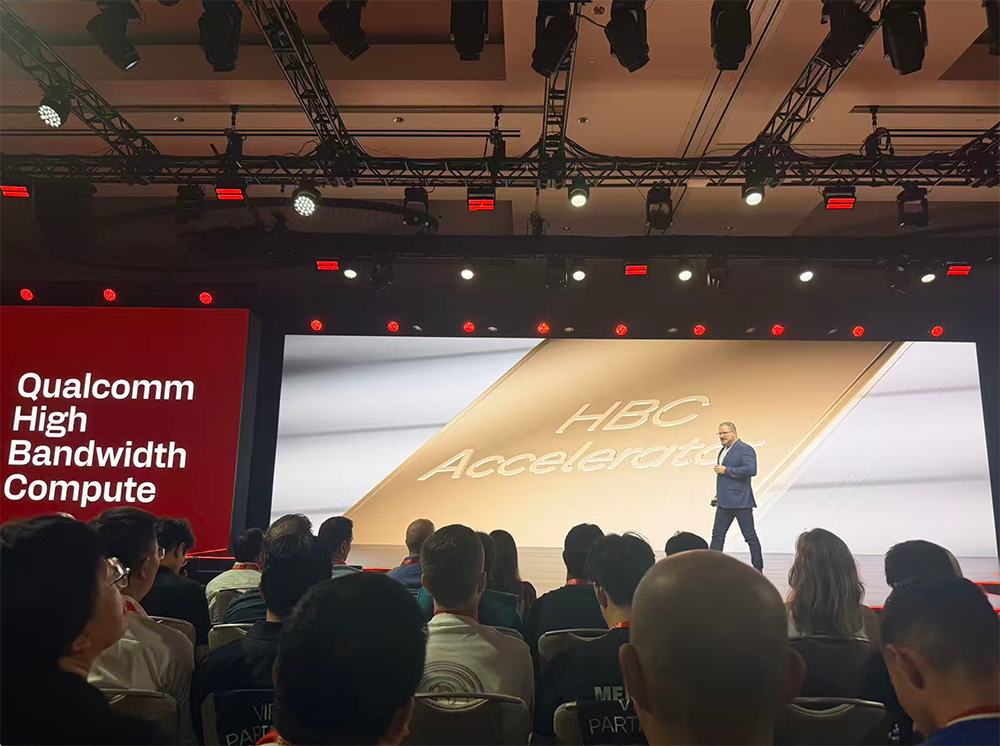 Snapdragon Summit stage where the dual flagships were unveiled
