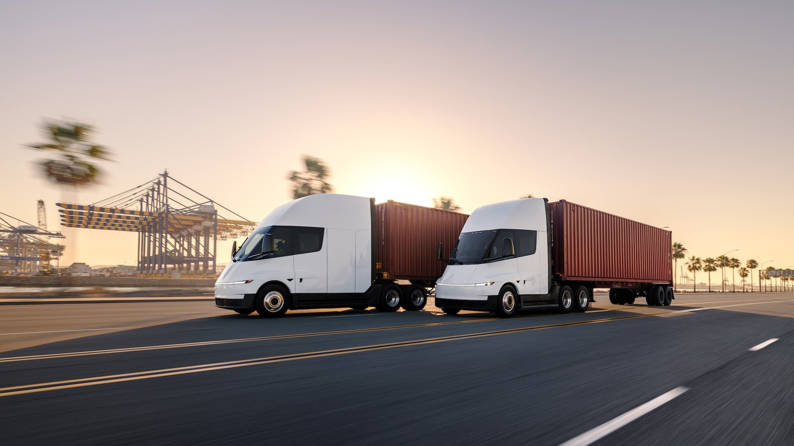 Tesla Semi cabin and autonomous driving interface