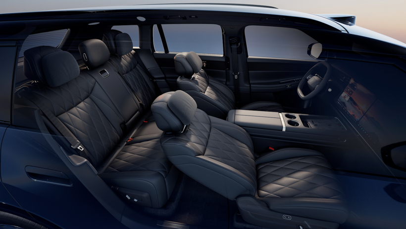 Interior and driver assistance hardware of the SAIC Volkswagen ID.ERA 8X with localised Chinese suppliers