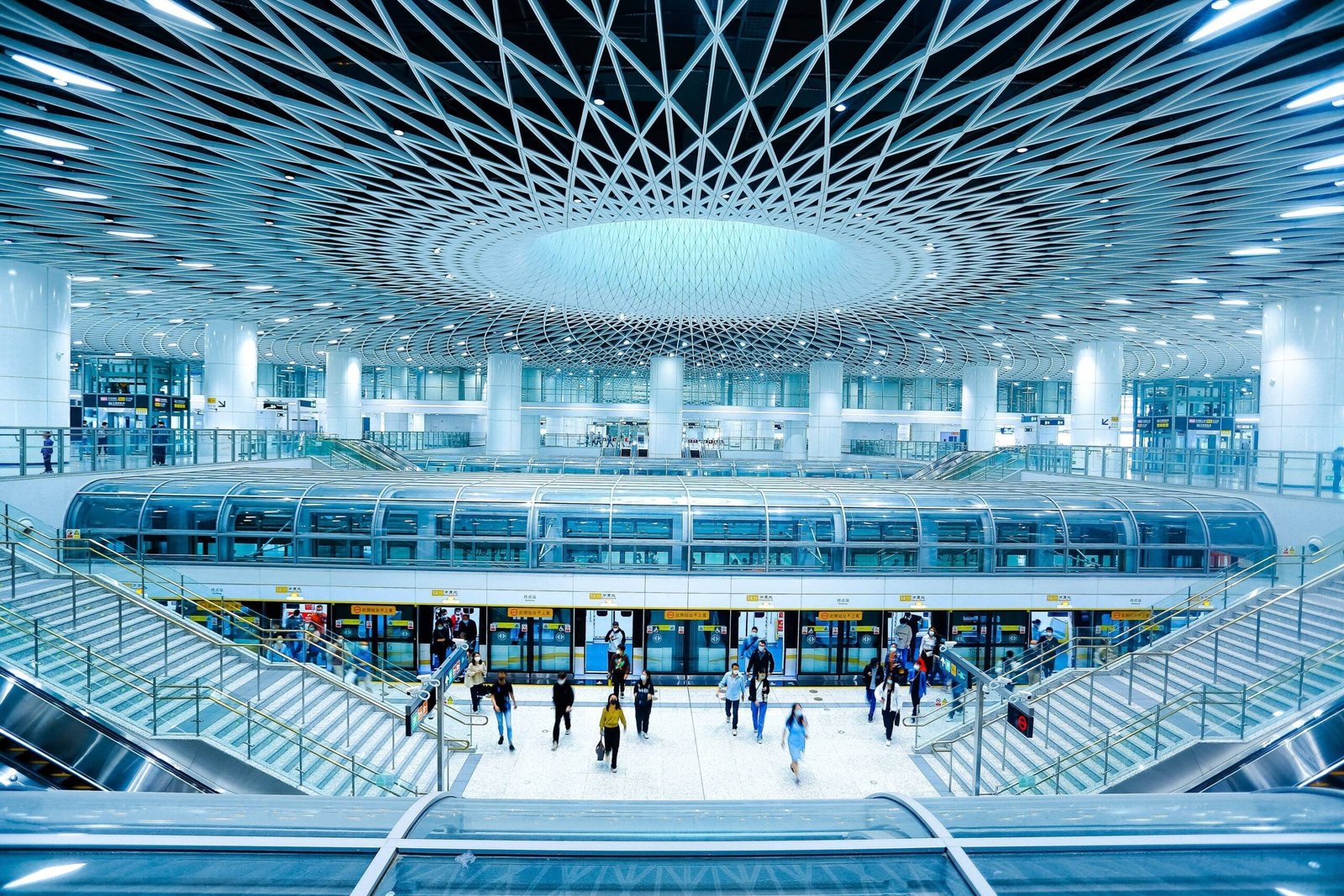 The Eye of Shenzhen, Gangxia North interchange station.